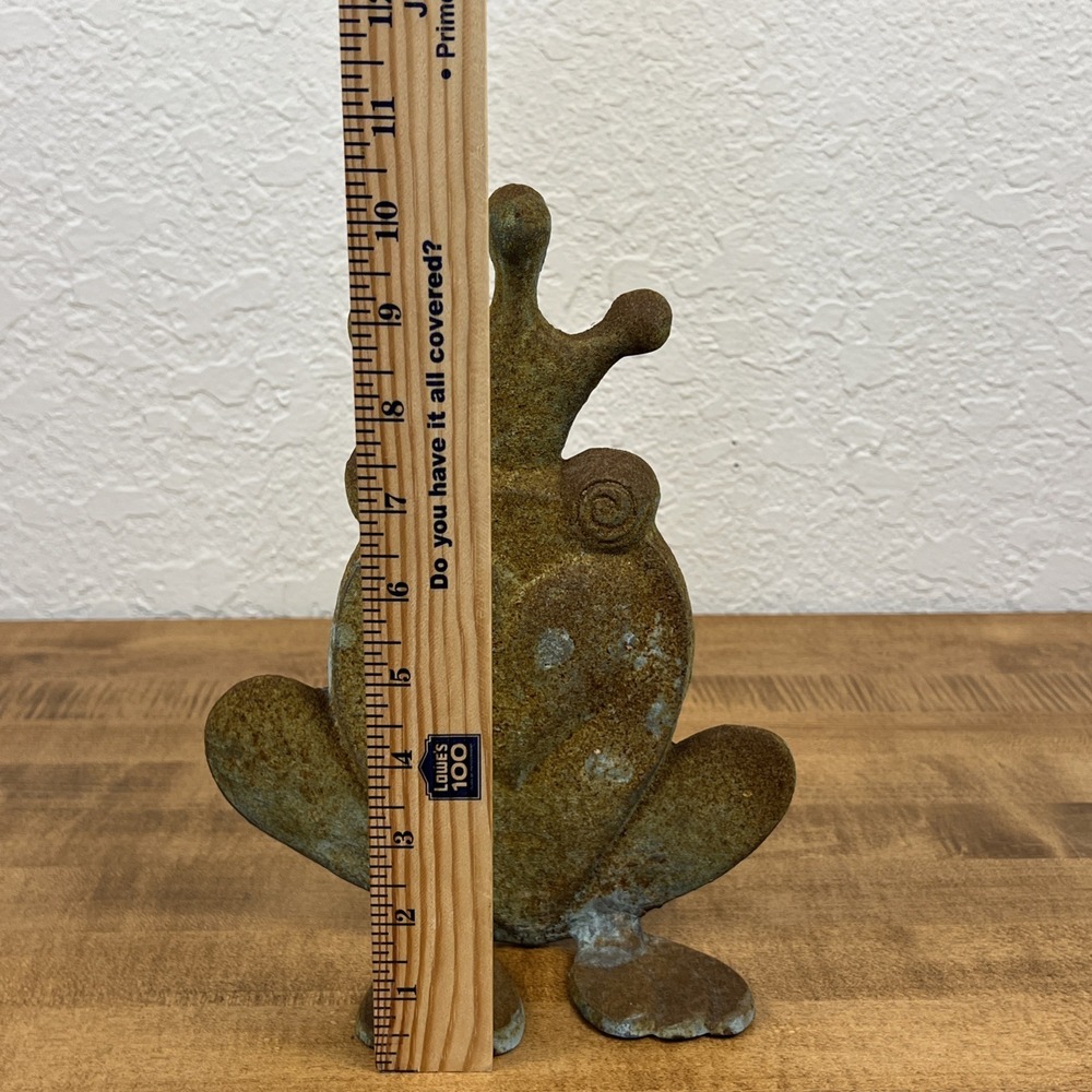 Vintage Rustic Frog Prince W/ Crown Cast Iron Doorstop Wedge - Picture 9 of 10
